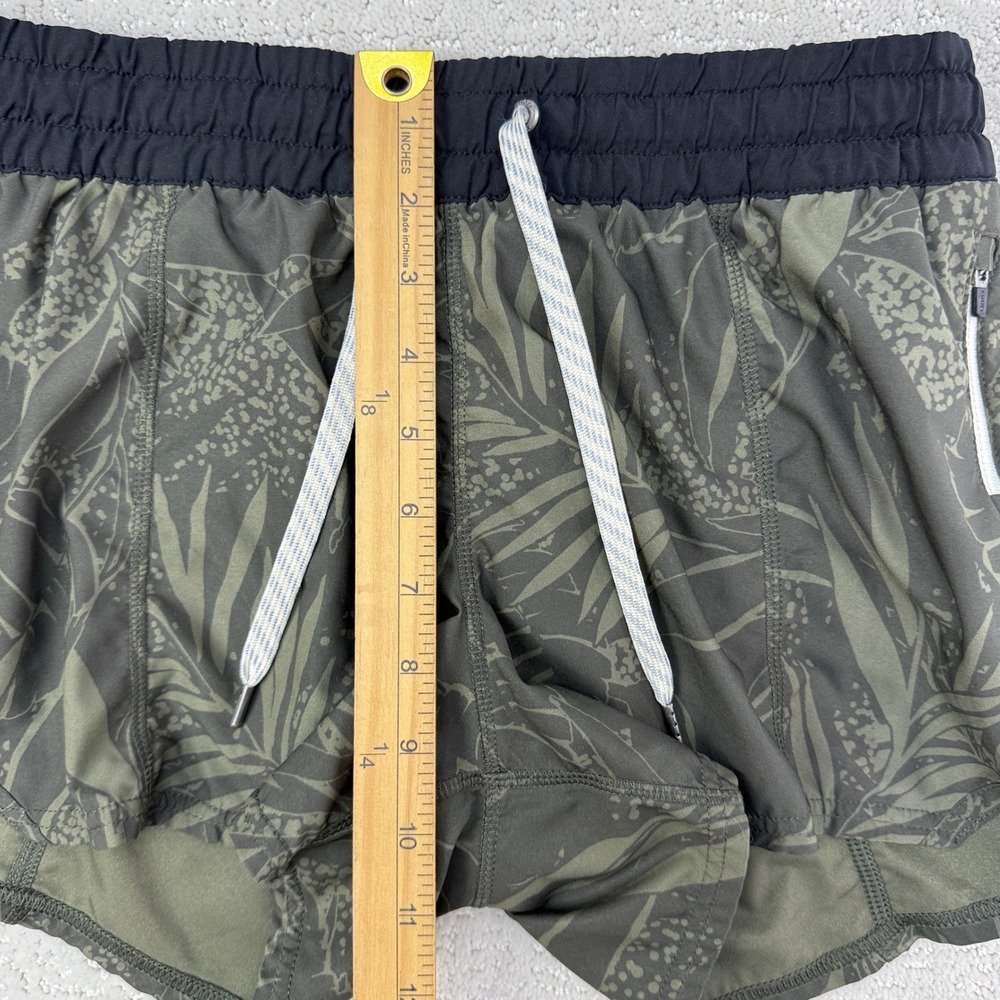 Vuori Clementine Olive Green Tropical Print - Picture 11 of 16